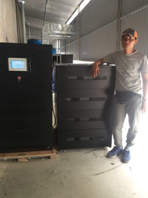 Gruppo di continuità (UPS) online basato su trasformatore PEII, fattore di potenza in uscita 1.0, da 10 a 80 kVA